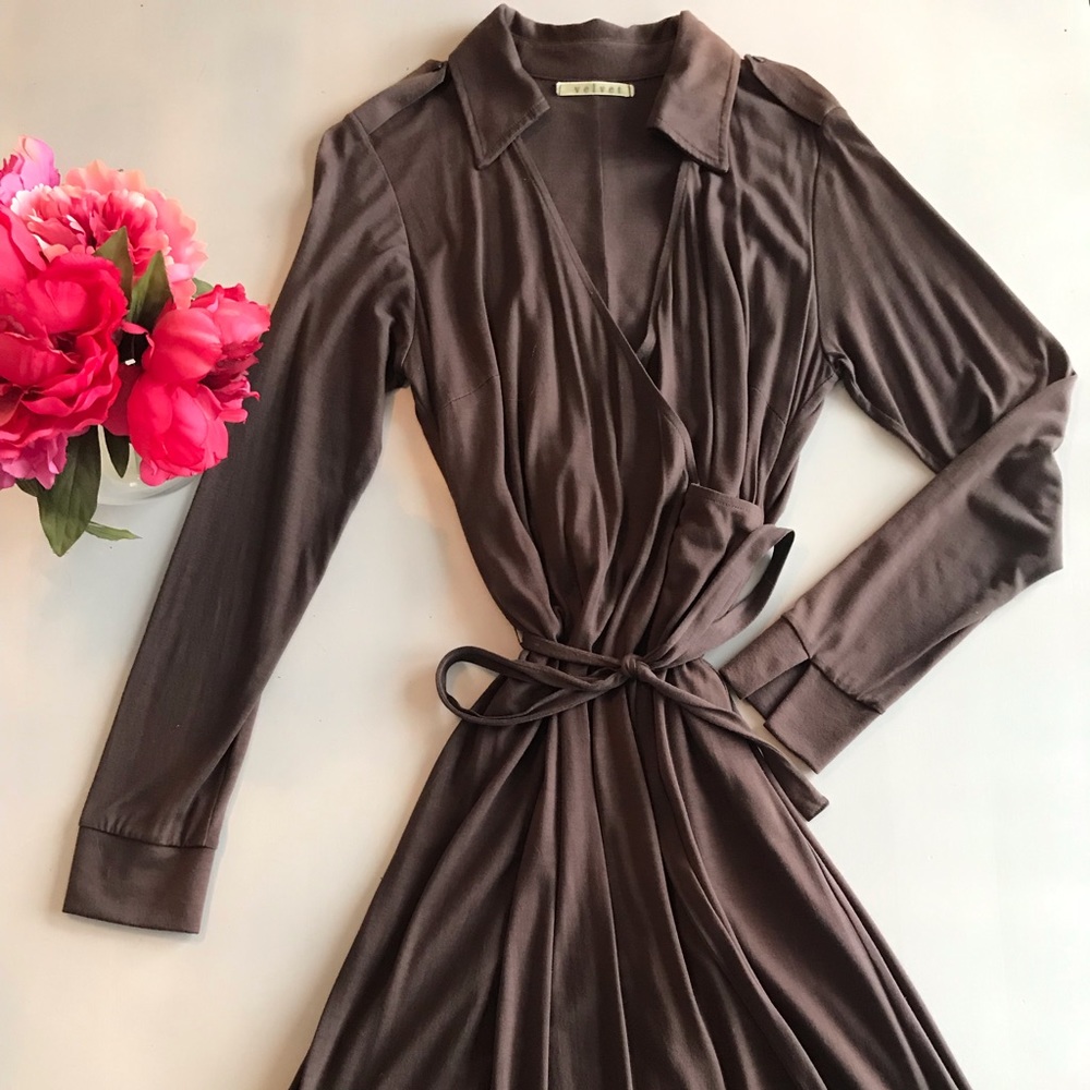 NWOT Velvet by Graham and Spencer Wrap Dress